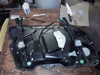 bontott VW PASSAT B6 Jobb első Ablakemelő Szerkezet (Elektromos)