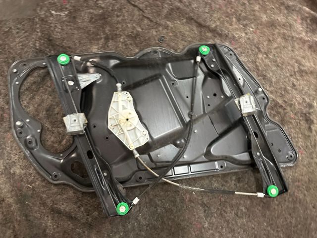bontott VW PASSAT B6 Jobb első Ablakemelő Szerkezet (Elektromos)