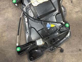 bontott VW PASSAT B6 Jobb első Ablakemelő Szerkezet (Elektromos)