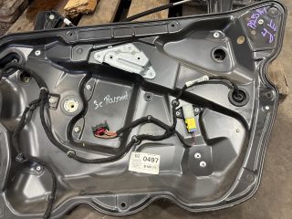 bontott VW PASSAT B6 Jobb első Ablakemelő Szerkezet (Elektromos)