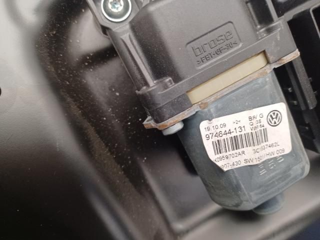 bontott VW PASSAT B6 Jobb első Ablakemelő Szerkezet (Elektromos)