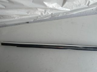 bontott VW PASSAT B6 Jobb első Ajtó Díszléc