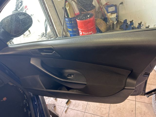bontott VW PASSAT B6 Jobb első Ajtó Kárpit
