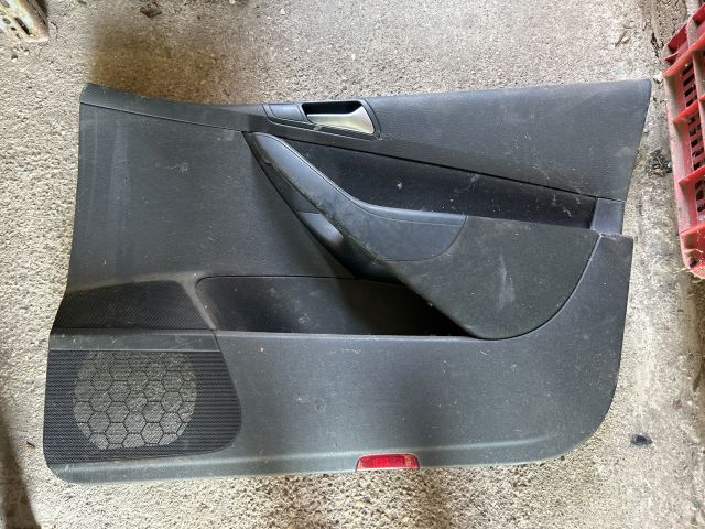 bontott VW PASSAT B6 Jobb első Ajtó Kárpit