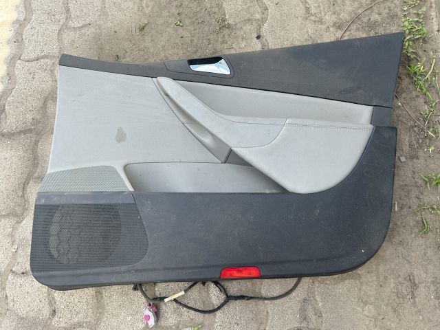 bontott VW PASSAT B6 Jobb első Ajtó Kárpit