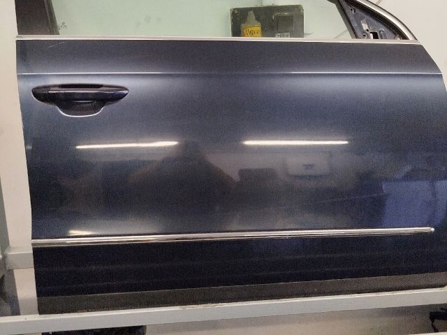 bontott VW PASSAT B6 Jobb első Ajtó (Részeivel)