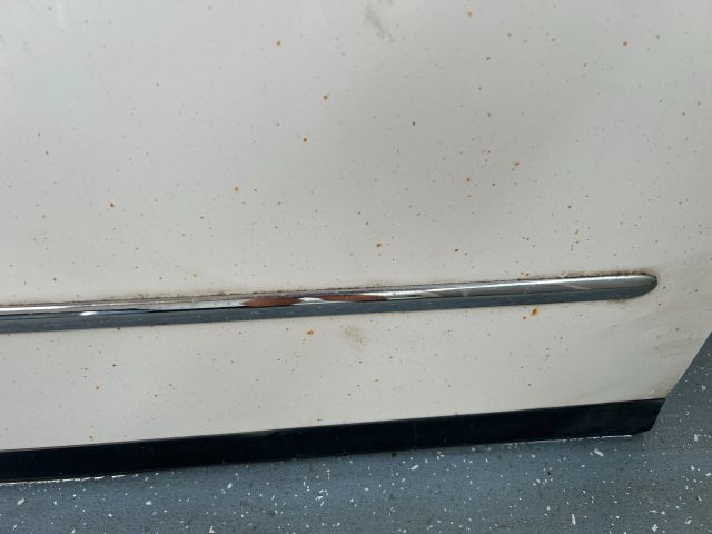 bontott VW PASSAT B6 Jobb első Ajtó (Részeivel)