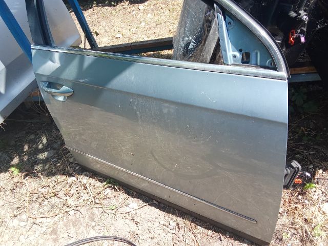 bontott VW PASSAT B6 Jobb első Ajtó (Üres lemez)
