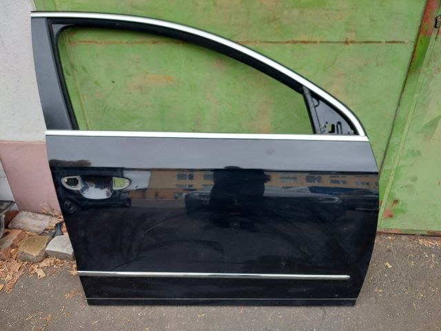 bontott VW PASSAT B6 Jobb első Ajtó (Üres lemez)