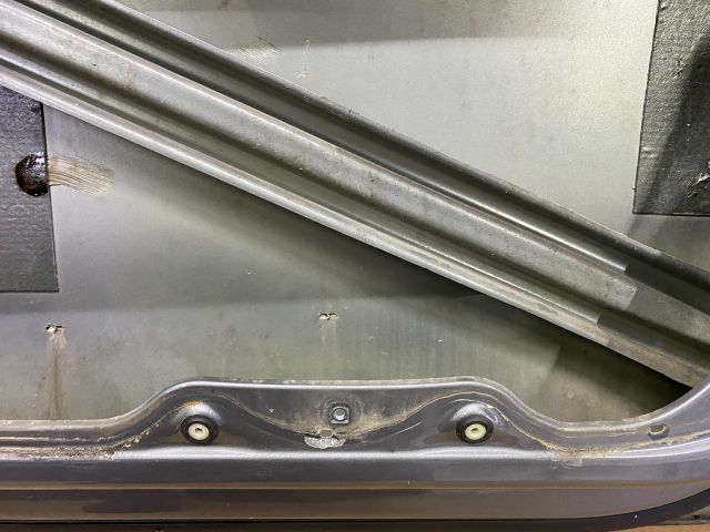 bontott VW PASSAT B6 Jobb első Ajtó (Üres lemez)