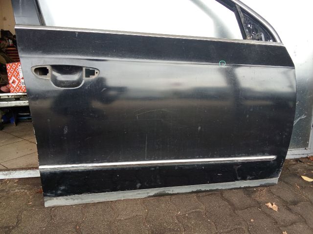 bontott VW PASSAT B6 Jobb első Ajtó (Üres lemez)