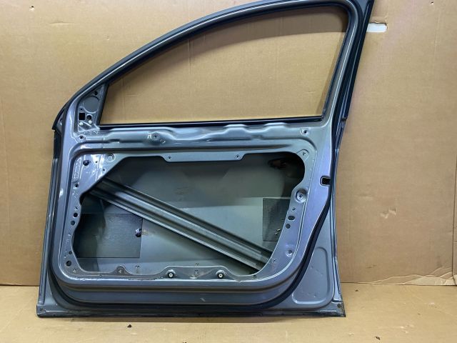 bontott VW PASSAT B6 Jobb első Ajtó (Üres lemez)