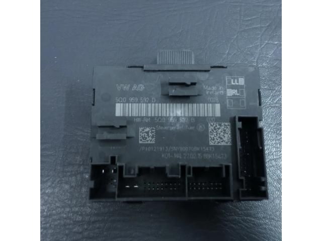 bontott VW PASSAT B6 Jobb első Ajtó Vezérlőegység