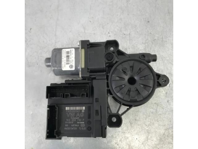 bontott VW PASSAT B6 Jobb első Ajtó Vezérlőegység