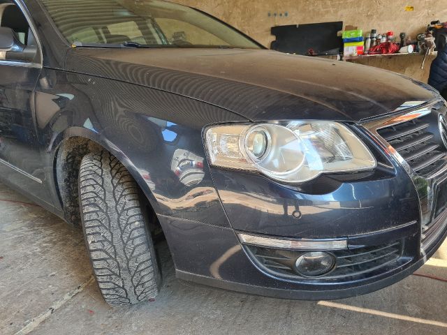 bontott VW PASSAT B6 Jobb első Ajtóhatároló