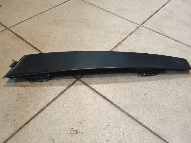 bontott VW PASSAT B6 Jobb első Ajtókeret Burkolat