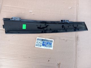 bontott VW PASSAT B6 Jobb első Ajtókeret Burkolat