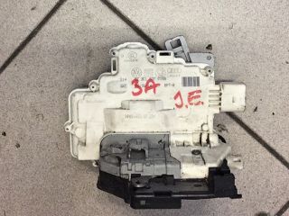 bontott VW PASSAT B6 Jobb első Ajtózár