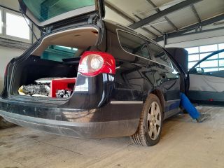 bontott VW PASSAT B6 Jobb első Ajtózár