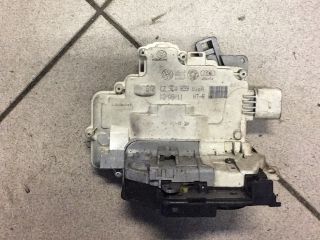 bontott VW PASSAT B6 Jobb első Ajtózár