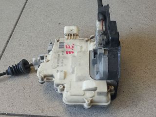 bontott VW PASSAT B6 Jobb első Ajtózár