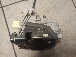 bontott VW PASSAT B6 Jobb első Ajtózár