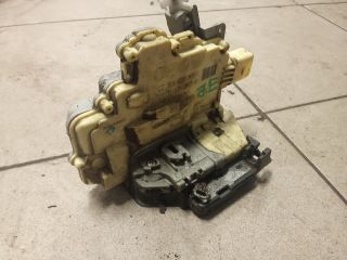 bontott VW PASSAT B6 Jobb első Ajtózár