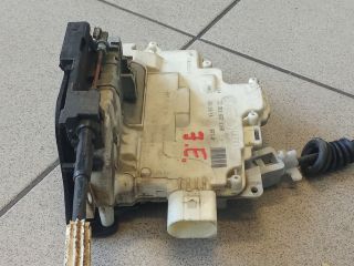 bontott VW PASSAT B6 Jobb első Ajtózár