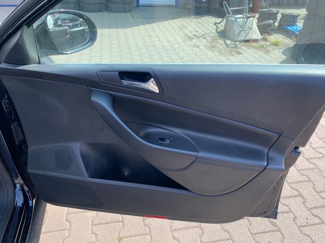bontott VW PASSAT B6 Jobb első Belső Kilincs