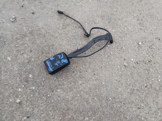 bontott VW PASSAT B6 Jobb első Biztonsági Öv Csat