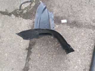 bontott VW PASSAT B6 Jobb első Első Dobbetét (Kerékjárati, Műanyag)