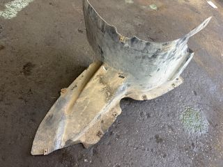 bontott VW PASSAT B6 Jobb első Első Dobbetét (Kerékjárati, Műanyag)