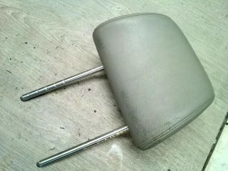 bontott VW PASSAT B6 Jobb első Fejtámla