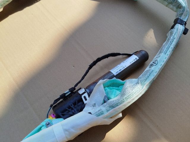 bontott VW PASSAT B6 Jobb első Függöny Légzsák