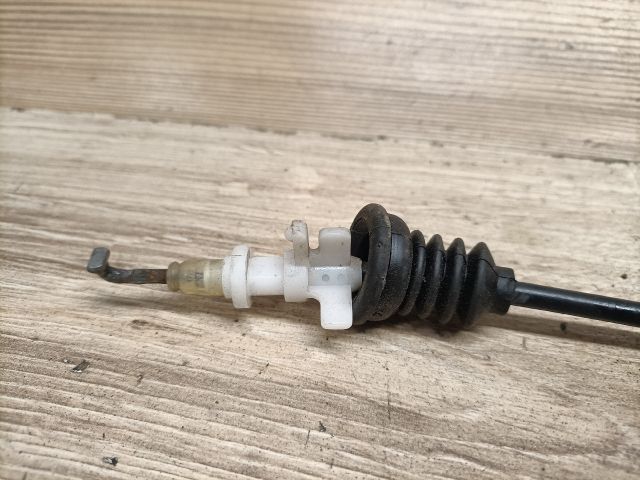 bontott VW PASSAT B6 Jobb első Kilincs Bowden