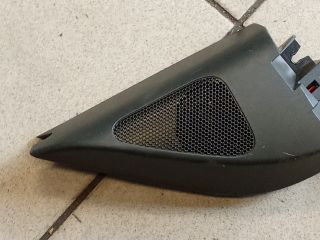 bontott VW PASSAT B6 Jobb első Kis Hangszóró Burkolat