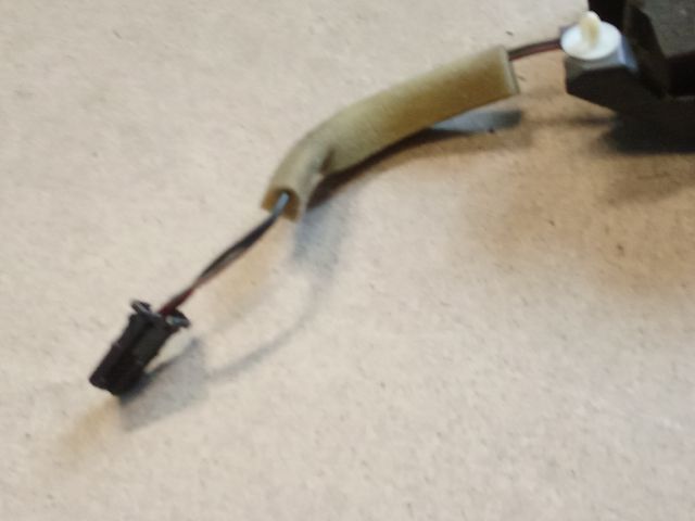 bontott VW PASSAT B6 Jobb első Kis Hangszóró Burkolat