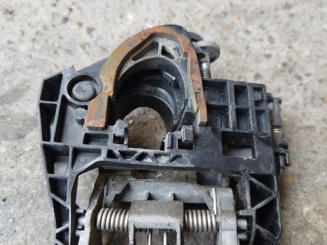 bontott VW PASSAT B6 Jobb első Külső Kilincsfészek