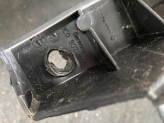 bontott VW PASSAT B6 Jobb első Lökhárító Tartó (Műanyag)