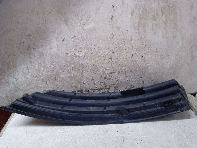 bontott VW PASSAT B6 Jobb első Lökhárító Vakborítás