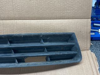 bontott VW PASSAT B6 Jobb első Lökhárító Vakborítás