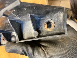 bontott VW PASSAT B6 Jobb első Oldal Lökhárító Tartó (Műanyag)