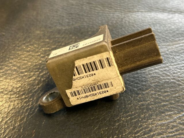 bontott VW PASSAT B6 Jobb első Oldal Ütközés Érzékelő