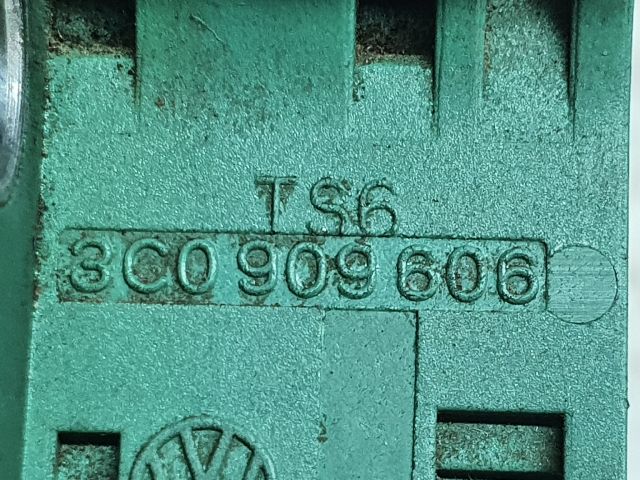 bontott VW PASSAT B6 Jobb első Oldal Ütközés Érzékelő