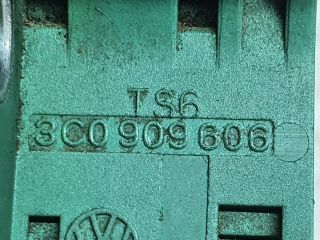 bontott VW PASSAT B6 Jobb első Oldal Ütközés Érzékelő