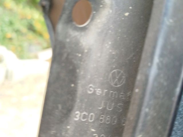 bontott VW PASSAT B6 Jobb első Sárvédő