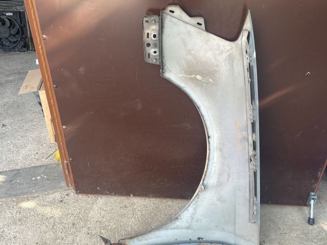 bontott VW PASSAT B6 Jobb első Sárvédő