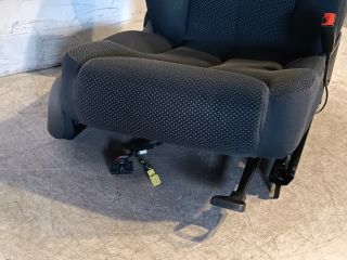 bontott VW PASSAT B6 Jobb első Ülés