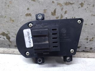 bontott VW PASSAT B6 Jobb első Ülésállító Kapcsoló