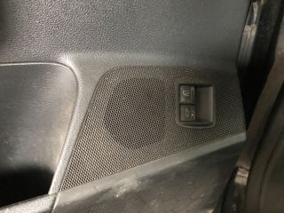 bontott VW PASSAT B6 Jobb első Ülésfűtés Kapcsoló
